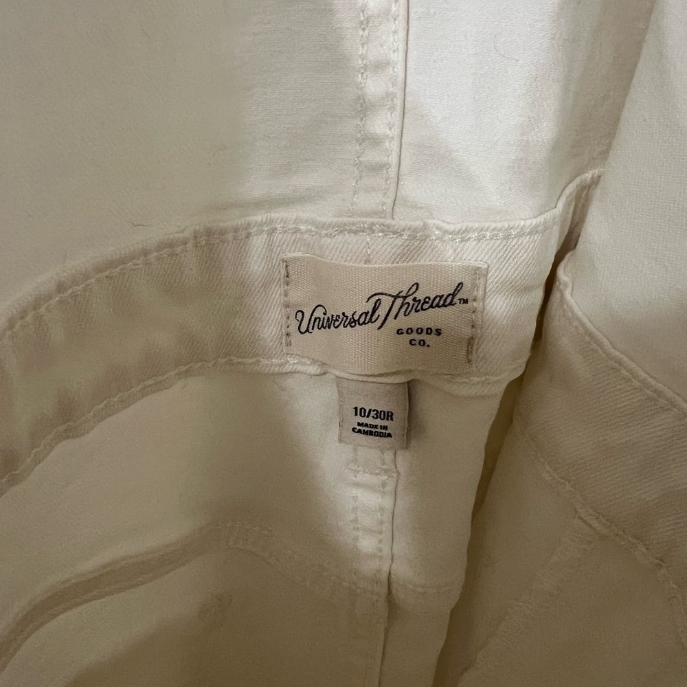 Universal Thread Overall. - Picture 4 of 5
